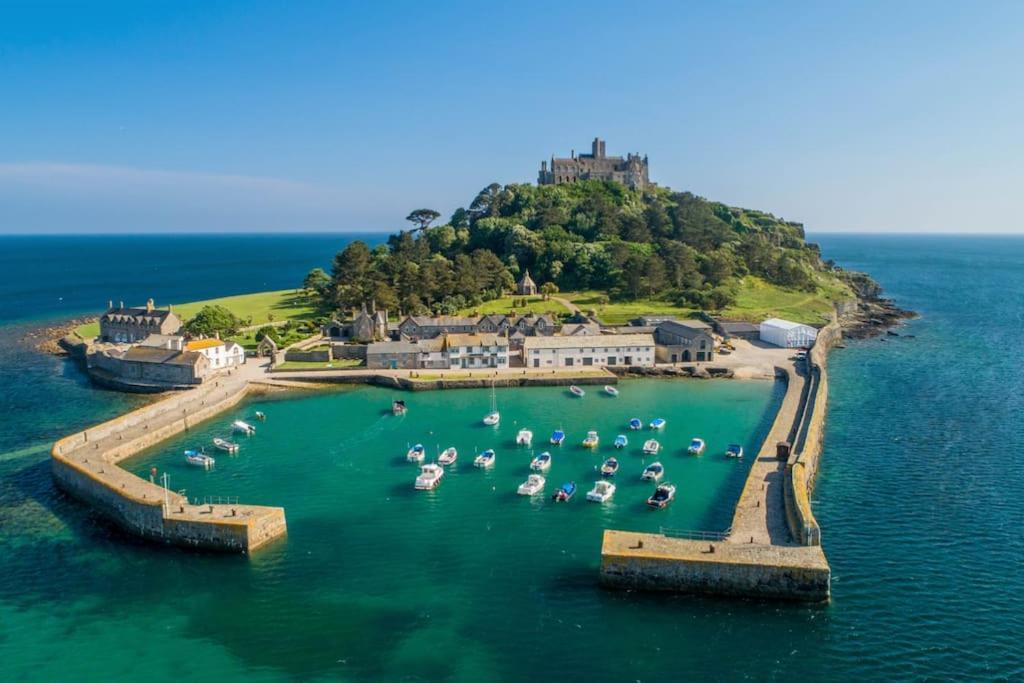 Bright 2 Bedroom Apartment Near Seafront Central Penzance Exterior foto