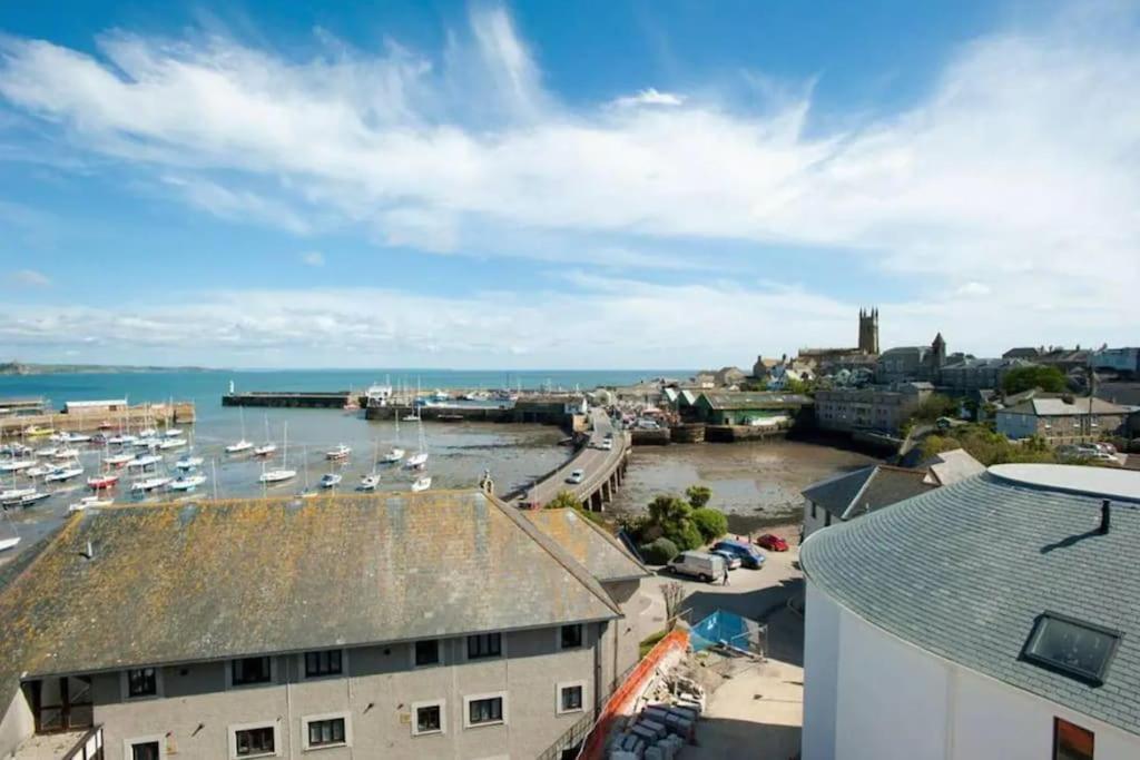 Bright 2 Bedroom Apartment Near Seafront Central Penzance Exterior foto